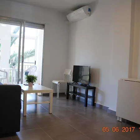 Eliseos Playa Apartment *